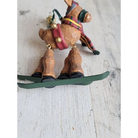Rustic snow skiing reindeer Bell ornament Xmas jointed - Picture 6 of 7